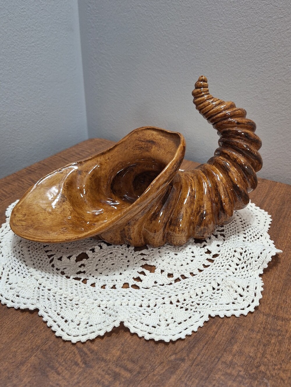 Vtg 70s Atlantic Mold 9" Signed Ceramic Cornucopia Brown/Gold Glaze Fall Harvest